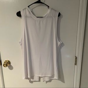 NWOT Fabletics Tie Back Tank